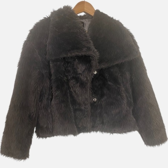 NWT Women's Faux Fur Coat Plush Boxy Collared S Statement Jacket Maximalism Boho - Picture 2 of 8